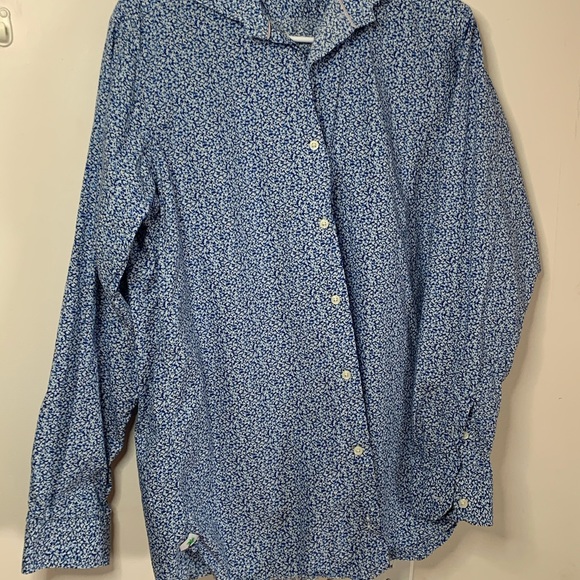 Men’s Cremieux Shirt Size M - Picture 2 of 4